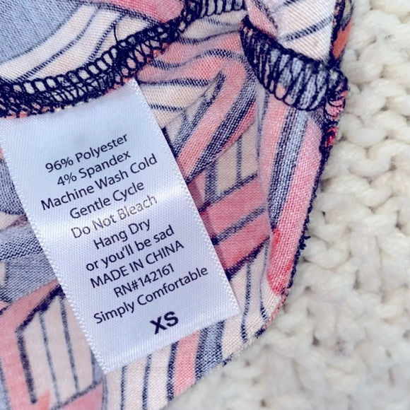 Lularoe modern print dress size xsmall - Picture 7 of 7